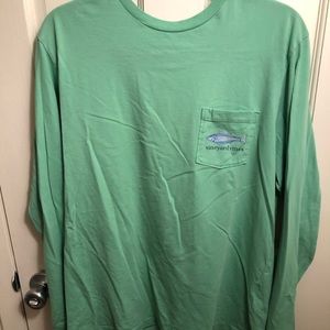 Vineyard Vines light green long sleeve (L)